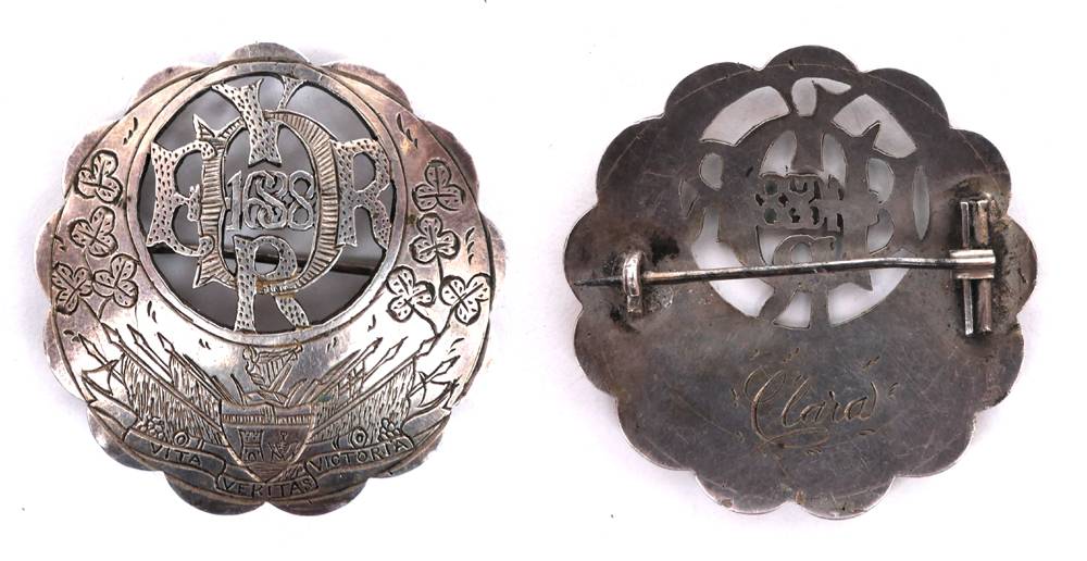 1688 Siege of Derry, commemorative brooch. at Whyte's Auctions