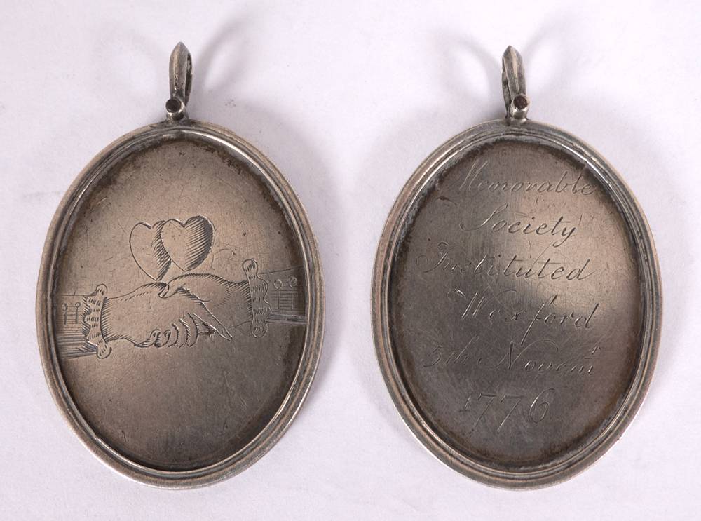 1776 Wexford Memorable Society etched silver medals. at Whyte's Auctions