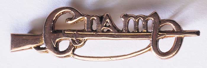 Cuman na mBan badge in nine carat gold and extremely rare if not unique thus. at Whyte's Auctions