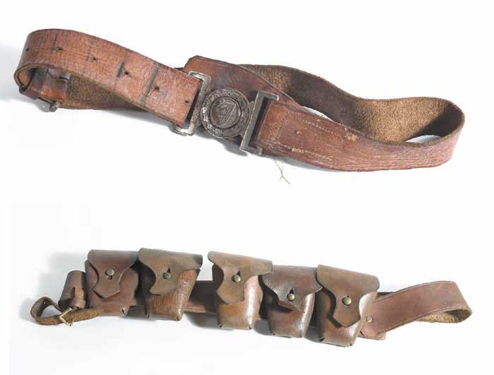 1914-1916 IRISH VOLUNTEER BANDOLIER BELT AND PUTTEES at Whyte's Auctions