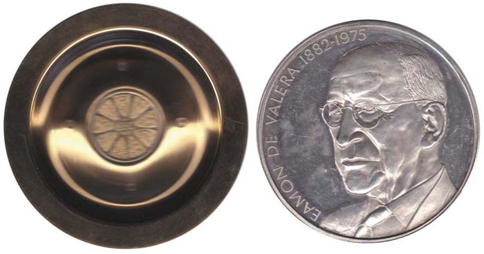1973 Ireland's entry into the European Economic Community (EEC) commemorative silver gilt dish, and 1975 De Valera medal at Whyte's Auctions