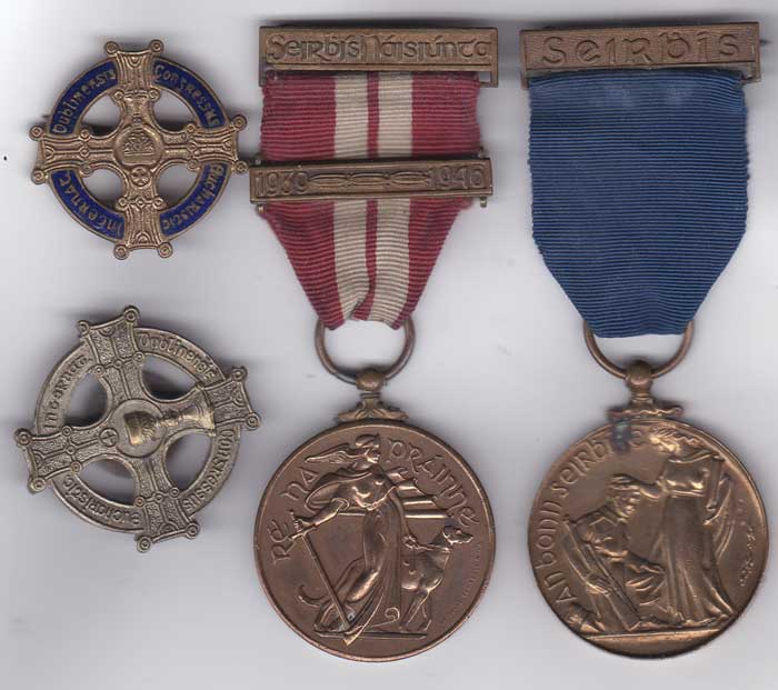 1939-46 Emergency Service Medal - Defence Forces Issue and Ten Year Service Medal at Whyte's Auctions