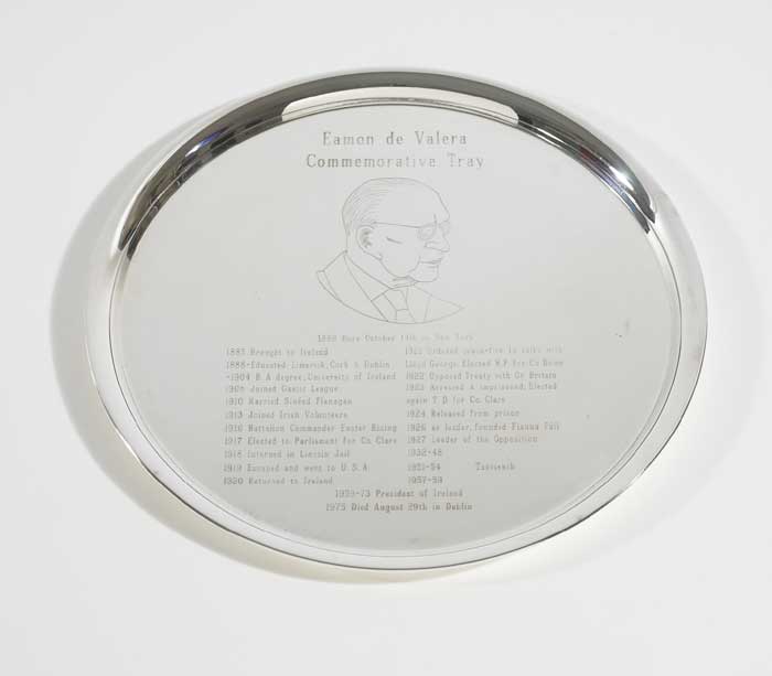 1975: Eamon De Valera commemorative tray at Whyte's Auctions
