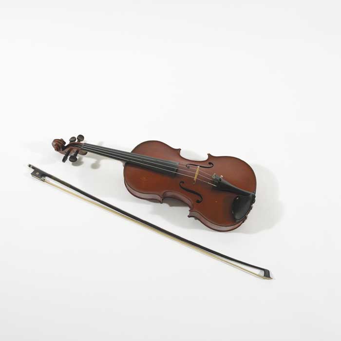 1926: Violin by Georg Wilhelm Hofmann of Dublin at Whyte's Auctions