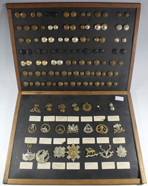 1910-1980: Large collection of British and Commonwealth military badges and buttons at Whyte's Auctions