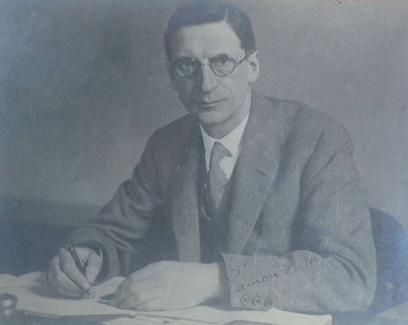1916-1939: Dell Collins Irish political and War of Independence collection including signed photograph of Eamonn de Valera and autograph book at Whyte's Auctions