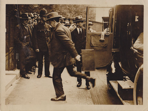 1922: Anglo-Irish Treaty negotiations press photographs at Whyte's Auctions