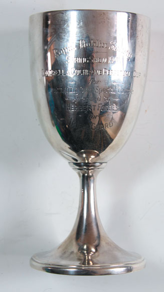 Showjumping. 1945: Royal Dublin Society Horse show presentation goblet at Whyte's Auctions