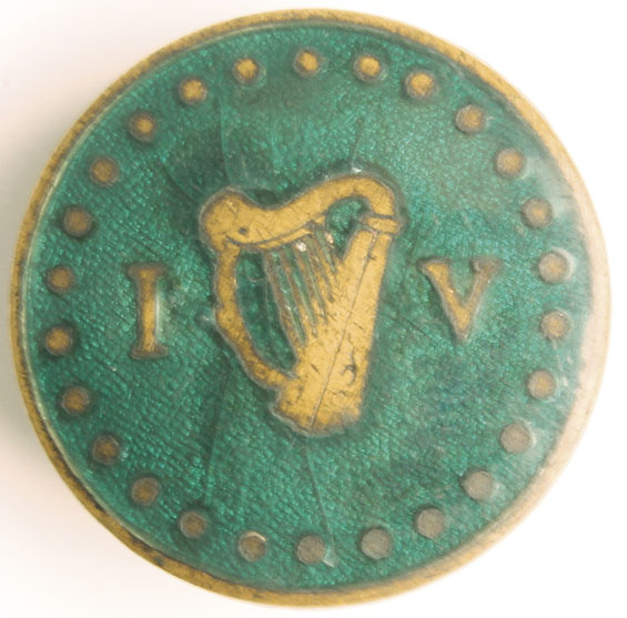 circa 1913: Irish Volunteers enamel badge at Whyte's Auctions