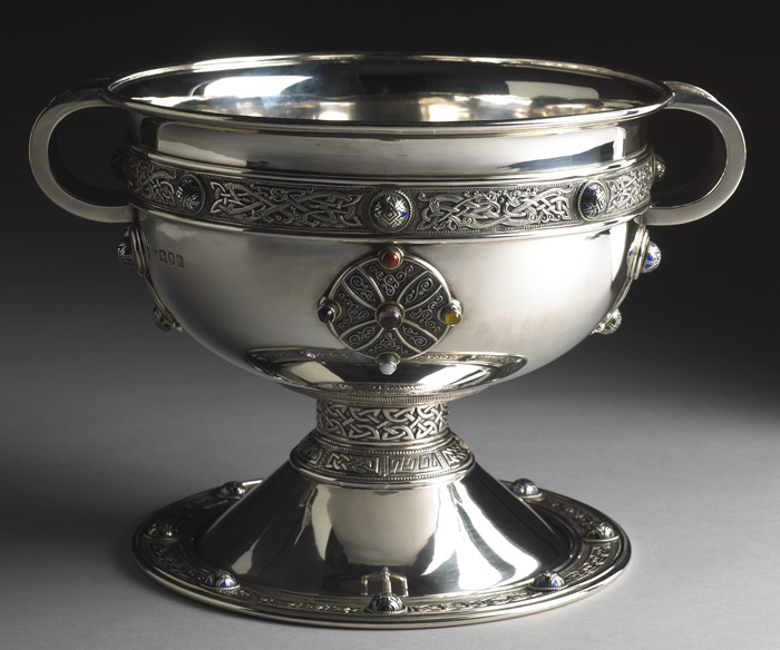 1910: Ardagh Chalice Celtic Revival replica in silver by Mappin & Webb of London at Whyte's Auctions