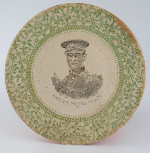 1922: Michael Collins and Arthur Griffith commemorative plates 
 at Whyte's Auctions