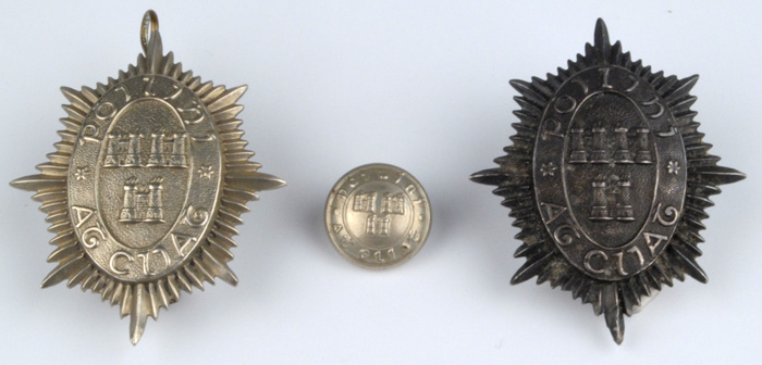 1922-25: Poilin tha Cliath (Dublin Metropolitan Police) cap badges at Whyte's Auctions
