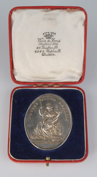 1943-45: Royal Dublin Society Spring Show silver award medals at Whyte's Auctions