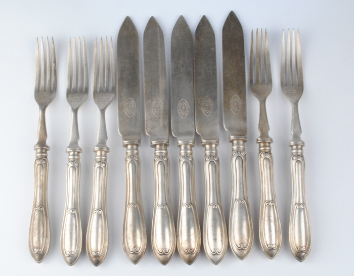 circa 1910: Maple's Hotel Dublin knives and forks, referred to by Joyce in A Portrait of the Artist as a Young Man at Whyte's Auctions