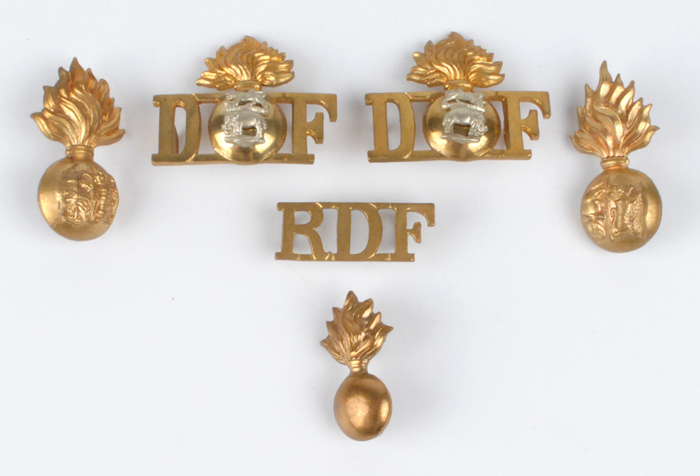1914-18: Royal Dublin Fusiliers badges including officers shoulder titles at Whyte's Auctions