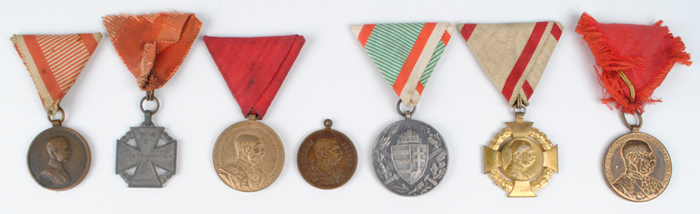 1914-1918: Collection of Austrian war medals including Medal for Bravery at Whyte's Auctions
