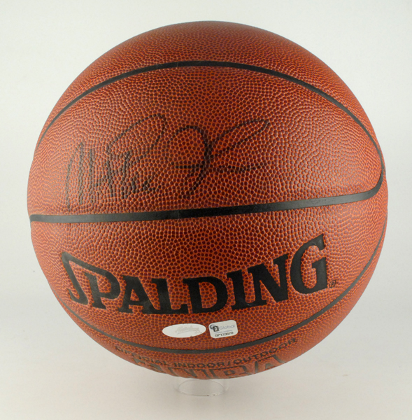 Basketball signed by Magic Johnson at Whyte's Auctions