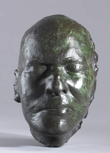 DEATH MASK OF M�IRT�N � DIRE�IN (1910-1988) by Yann Renard Goulet sold for �600 at Whyte's Auctions