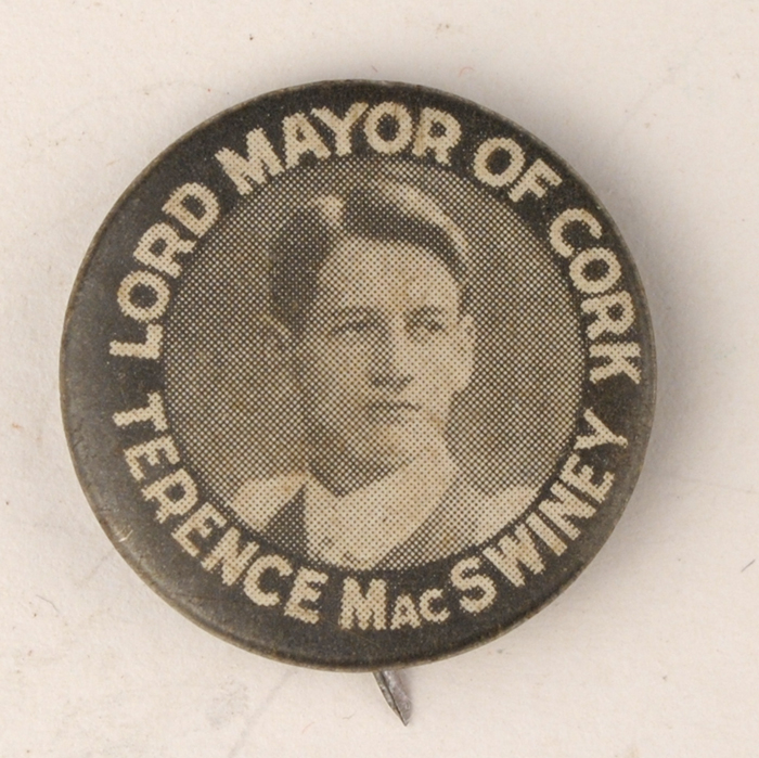 circa 1920: Terence MacSwiney commemorative badge at Whyte's Auctions