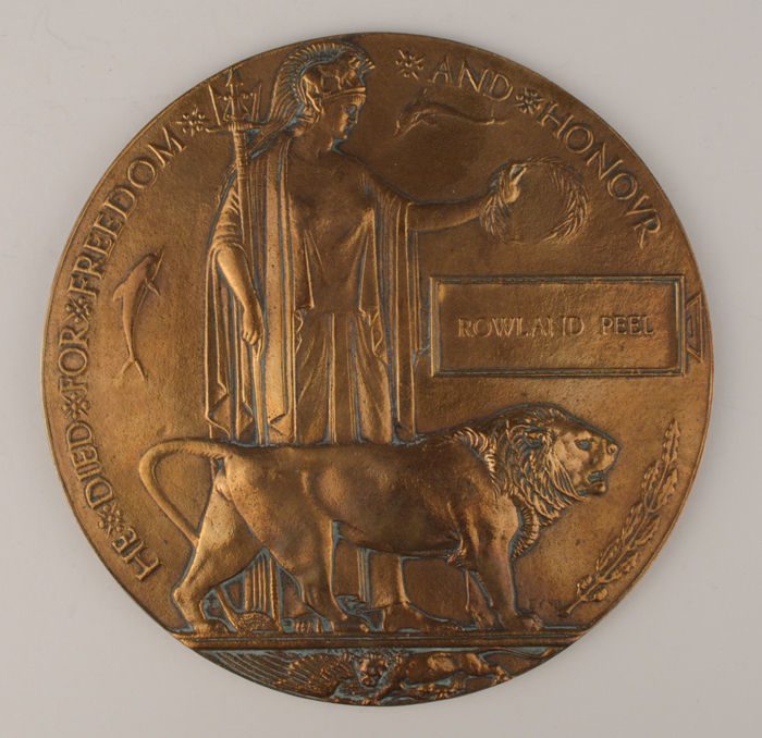 1914-1918: Assortment of British First World War medals including Memorial Plaque to Rowland Peel. at Whyte's Auctions