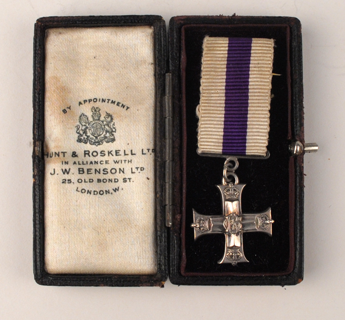 1914-1918: Royal Dublin Fusiliers miniature Military Cross privately engraved at Whyte's Auctions