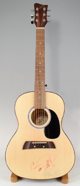 Carrie Underwood signed guitar at Whyte's Auctions