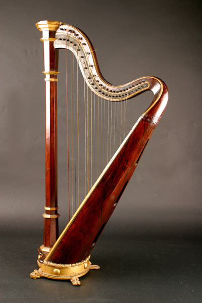 Maud Gonne: A harp given to her by WB Yeats. at Whyte's Auctions