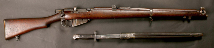 Irish Volunteer's .303 Lee Enfield rifle and sword bayonet at Whyte's Auctions