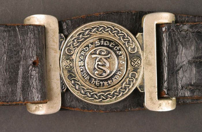 1920s Garda uniform belt at Whyte's Auctions