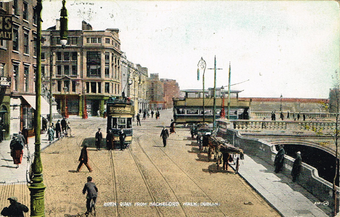 Dublin City Quays and Bridges postcards. (58) at Whyte's Auctions