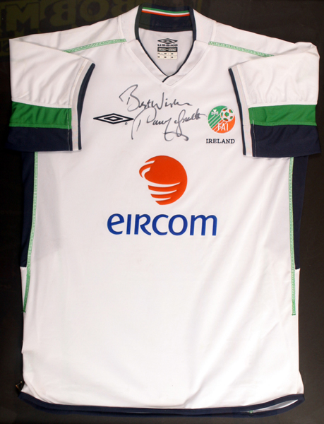 Football, Republic of Ireland, Paul McGrath, signed jersey. at Whyte's Auctions
