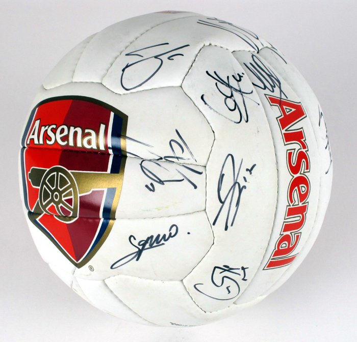 Football, Arsenal, 2012/13, signed football. at Whyte's Auctions