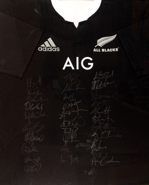 Rugby, New Zealand, 2013, signed home jersey. at Whyte's Auctions