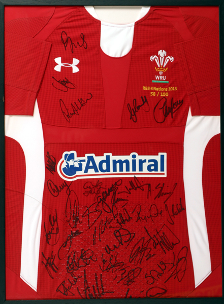 Rugby, Wales, Six Nations 2013, signed home jersey. at Whyte's Auctions