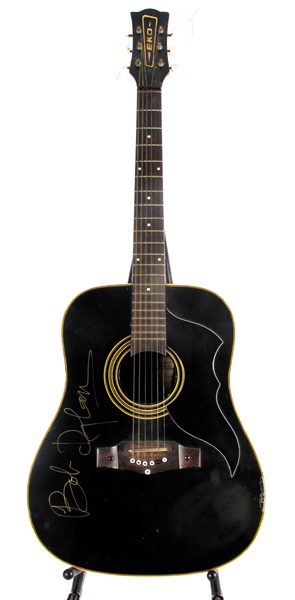 Bob Dylan signed guitar at Whyte's Auctions