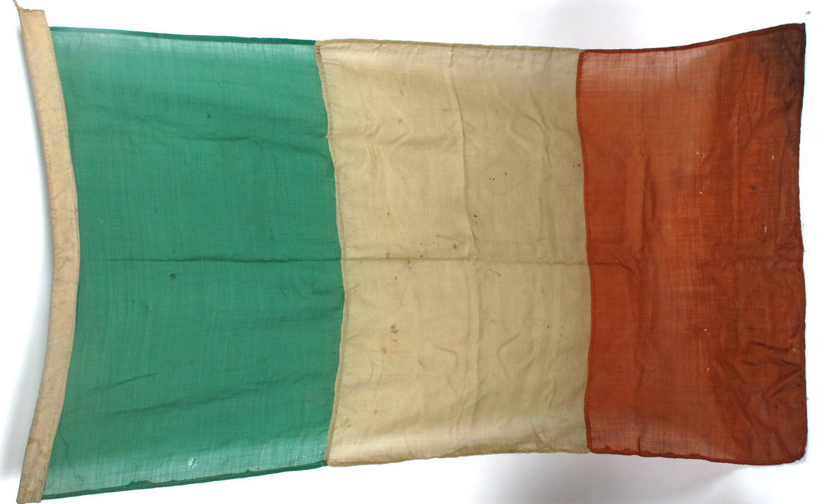 1916-1921 period Tricolour flag owned by William Halpin, Irish Citizen Army, 1916 veteran, City Hall garrison. at Whyte's Auctions
