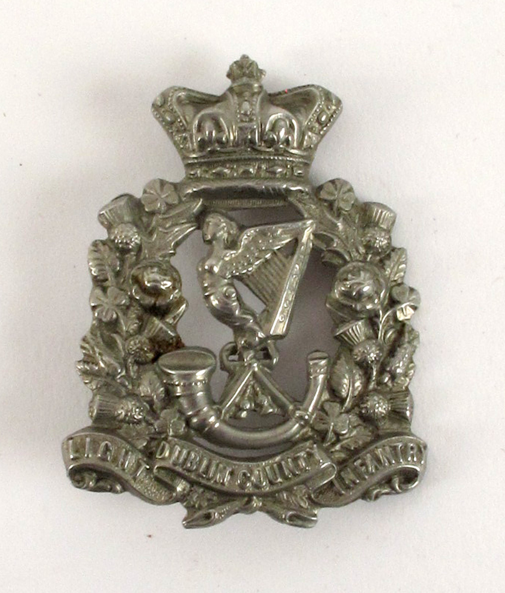 A pre-1881 Dublin County Light Infantry glengarry badge. at Whyte's Auctions