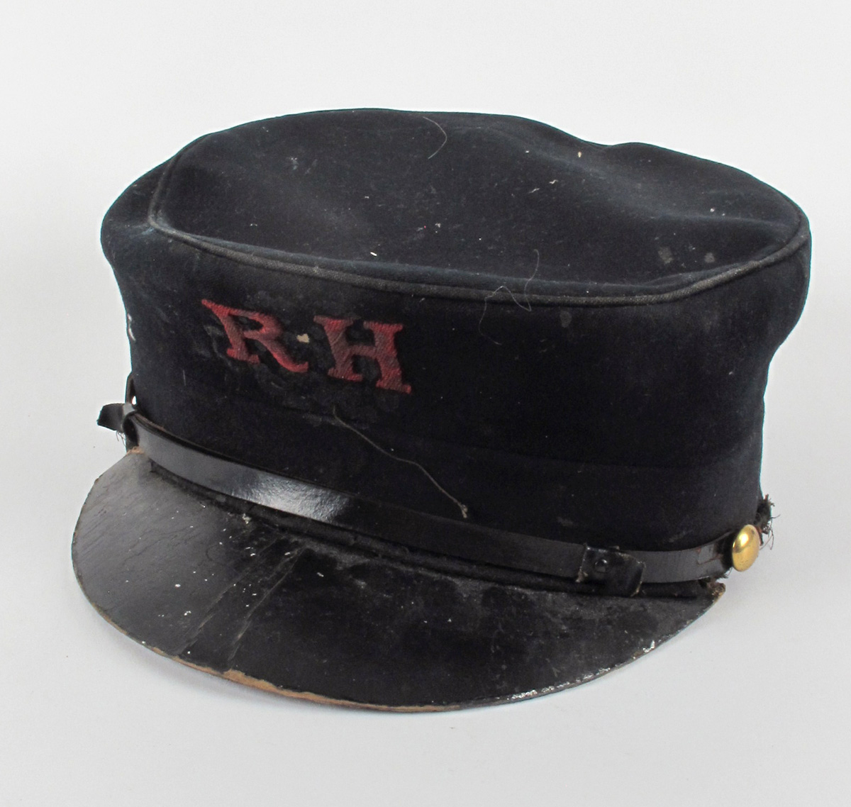 A Royal Hospital pensioner's uniform shako. at Whyte's Auctions