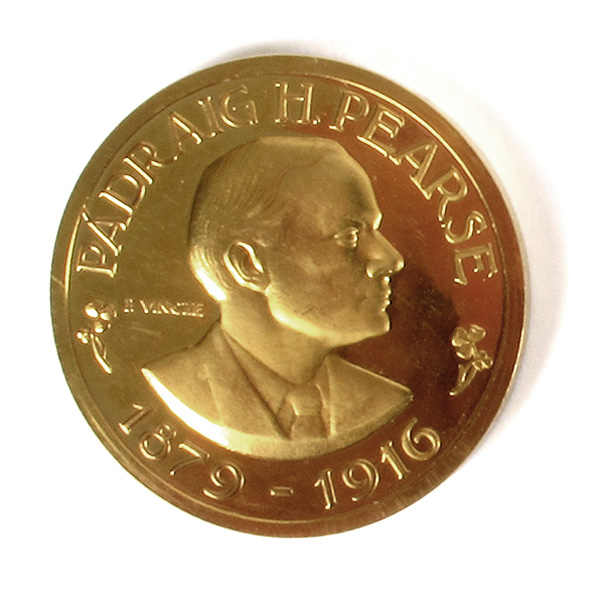 1966 Padraig Pearse Gold commemorative medallion by Vincze. at Whyte's Auctions