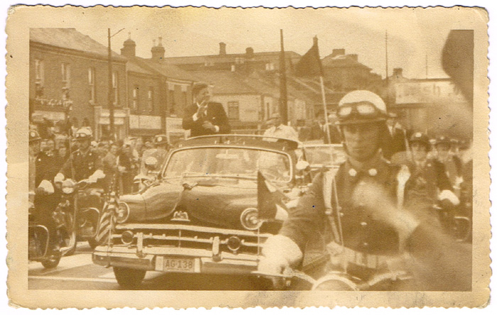 1963 (June 26) John F. Kennedy arriving in Dublin, photograph. at Whyte's Auctions