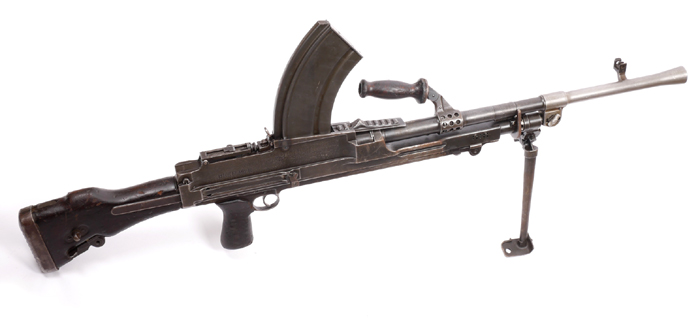 1939-1945 WWII British Army Bren Mk II light machine gun. at Whyte's Auctions