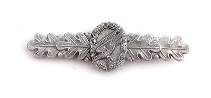 1939-1945 German Third Reich paratrooper's clasp. at Whyte's Auctions