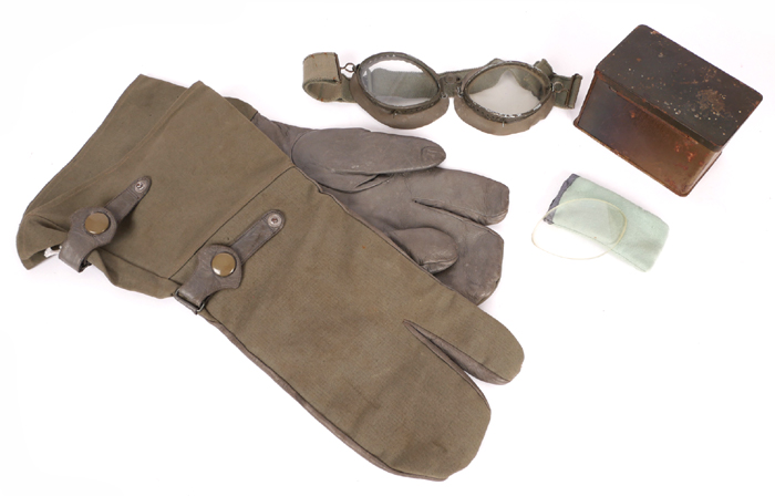 1939-1945 German Third Reich, motor despatch gloves and goggles. at Whyte's Auctions