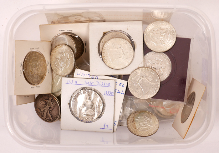 USA. Collection of half dollars including 1964-68 Kennedy. at Whyte's Auctions
