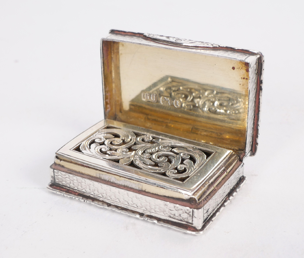 Victorian silver vinaigrette. at Whyte's Auctions