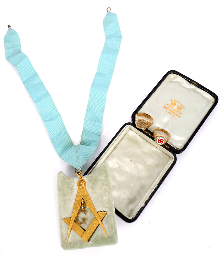 Craft masonry Past Master's  jewel and two masonic rings at Whyte's Auctions