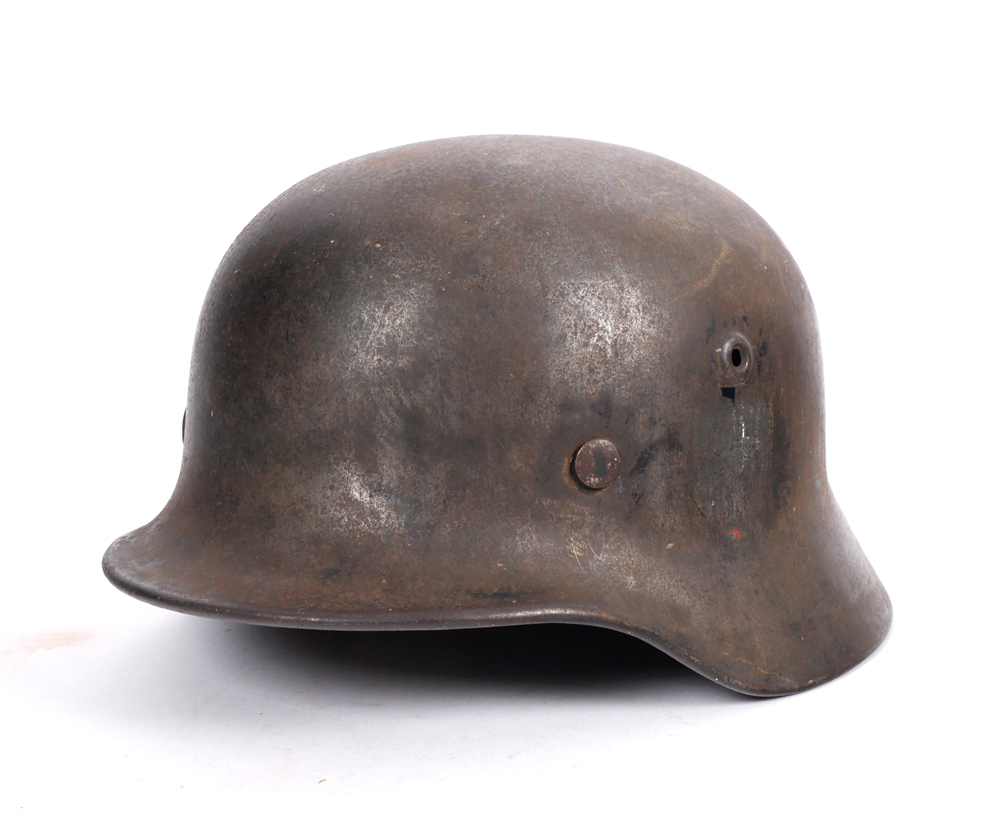 1939-1945 German M35 double decal helmet. at Whyte's Auctions