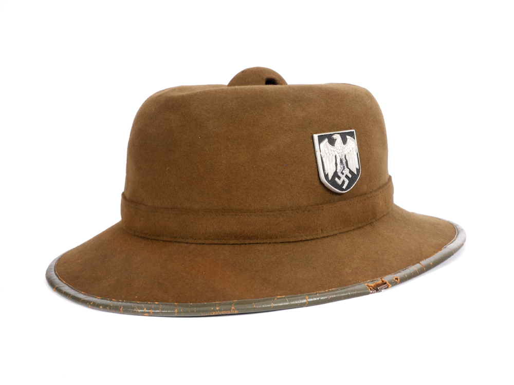 1939-1945 Heer tropical pith helmet. at Whyte's Auctions