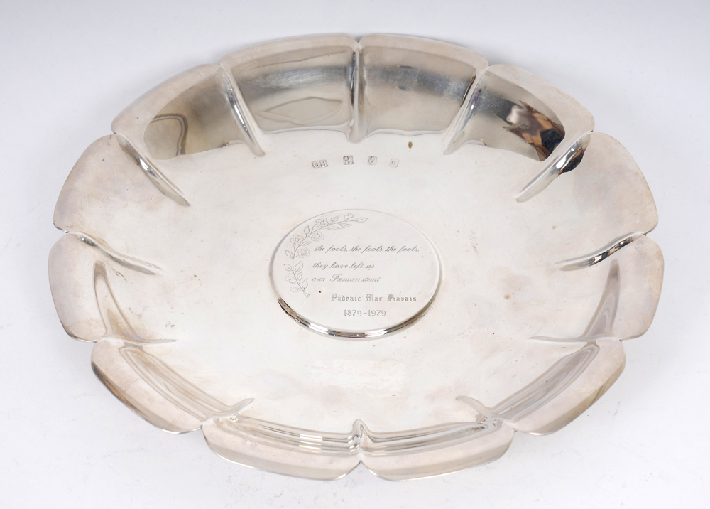 1979 Padraig Pearse commemorative dish. at Whyte's Auctions