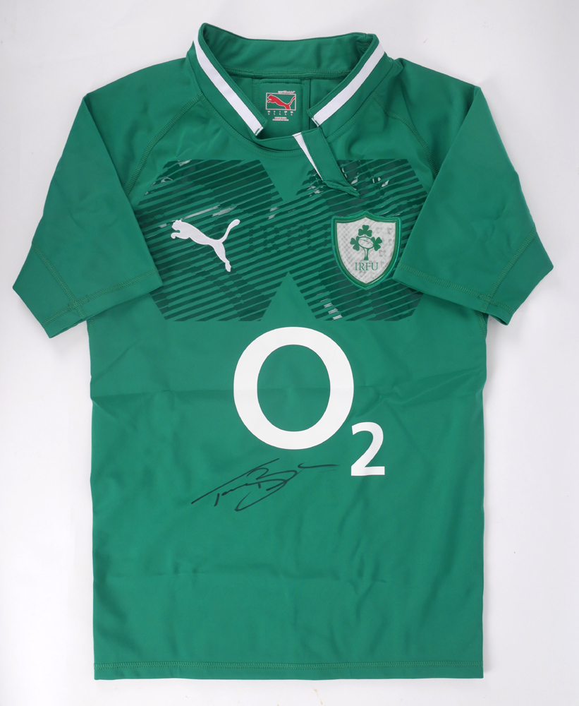 Rugby, Ireland number 14 jersey issued to Tommy Bowe in 2011 and signed by him. at Whyte's Auctions